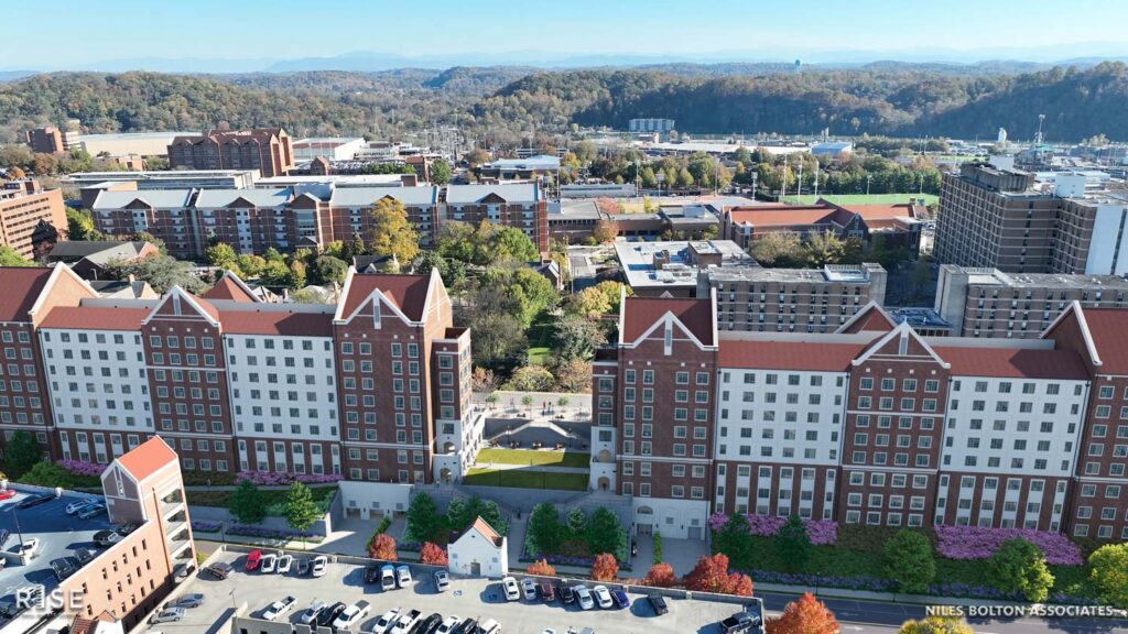 The University of Tennessee, Knoxville P3